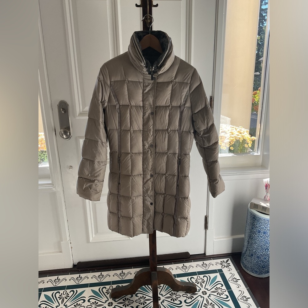 Junge Down Coat - Size 38